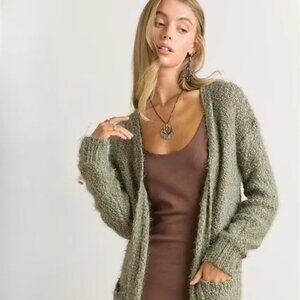 ✨NWT ADORA‎ Comfy Fuzzy Sweater Cardigan
